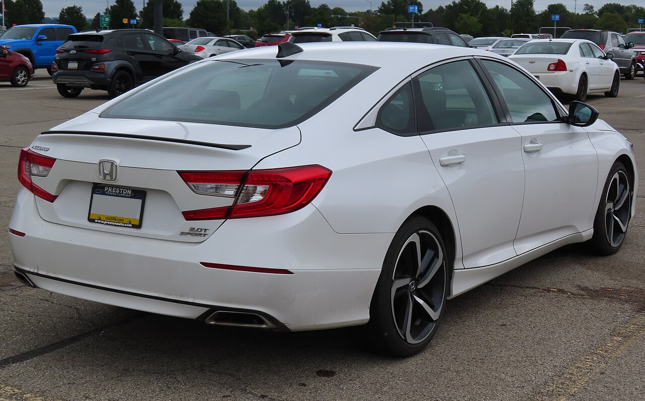 هوندا اكورد LX
